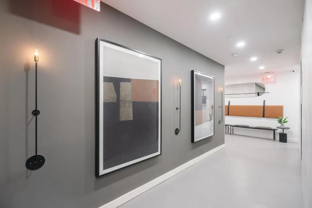 Hotel Luxe Studio W Juliet Balcony In Upper East New York